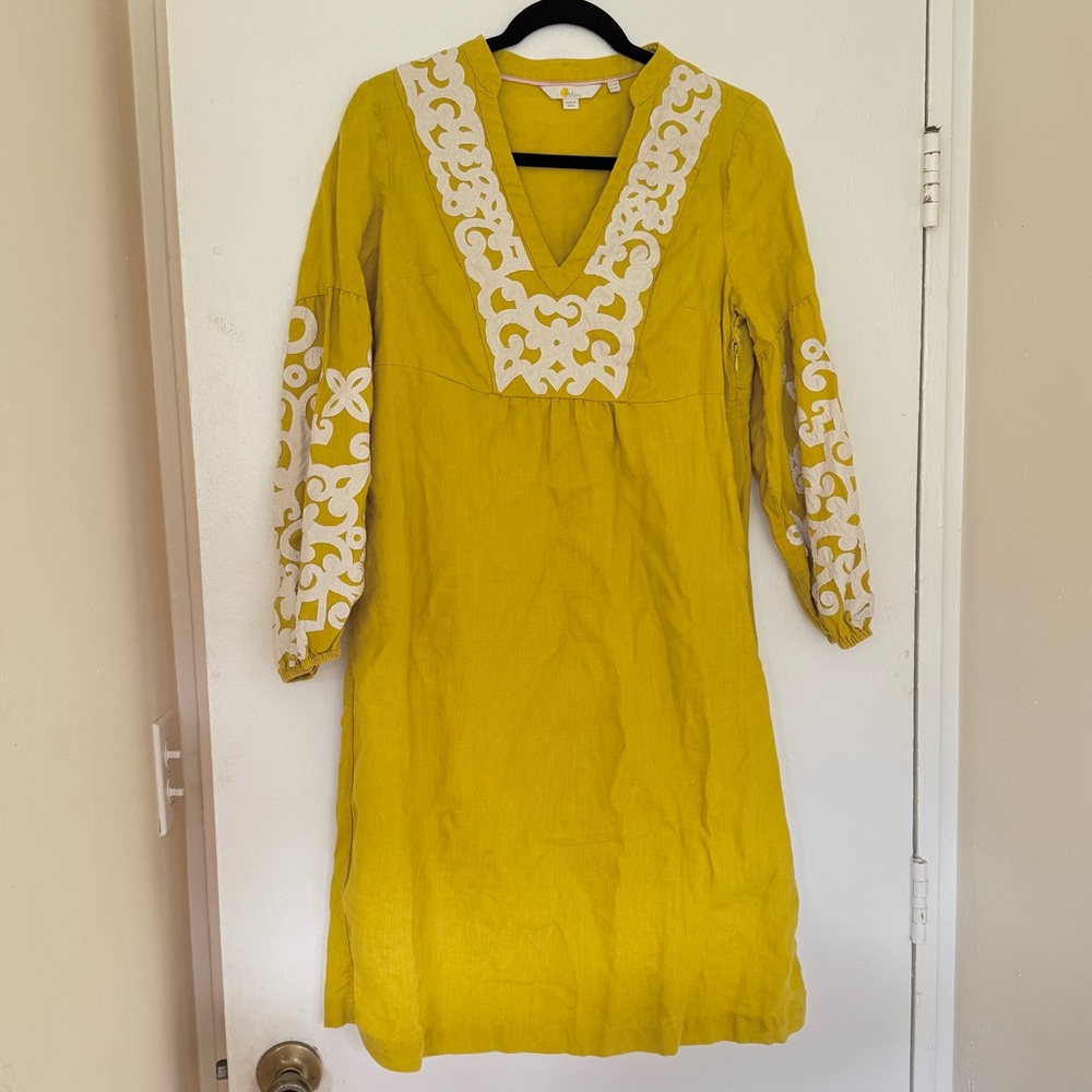 Boden Mustard Dress with Cream Embroidery